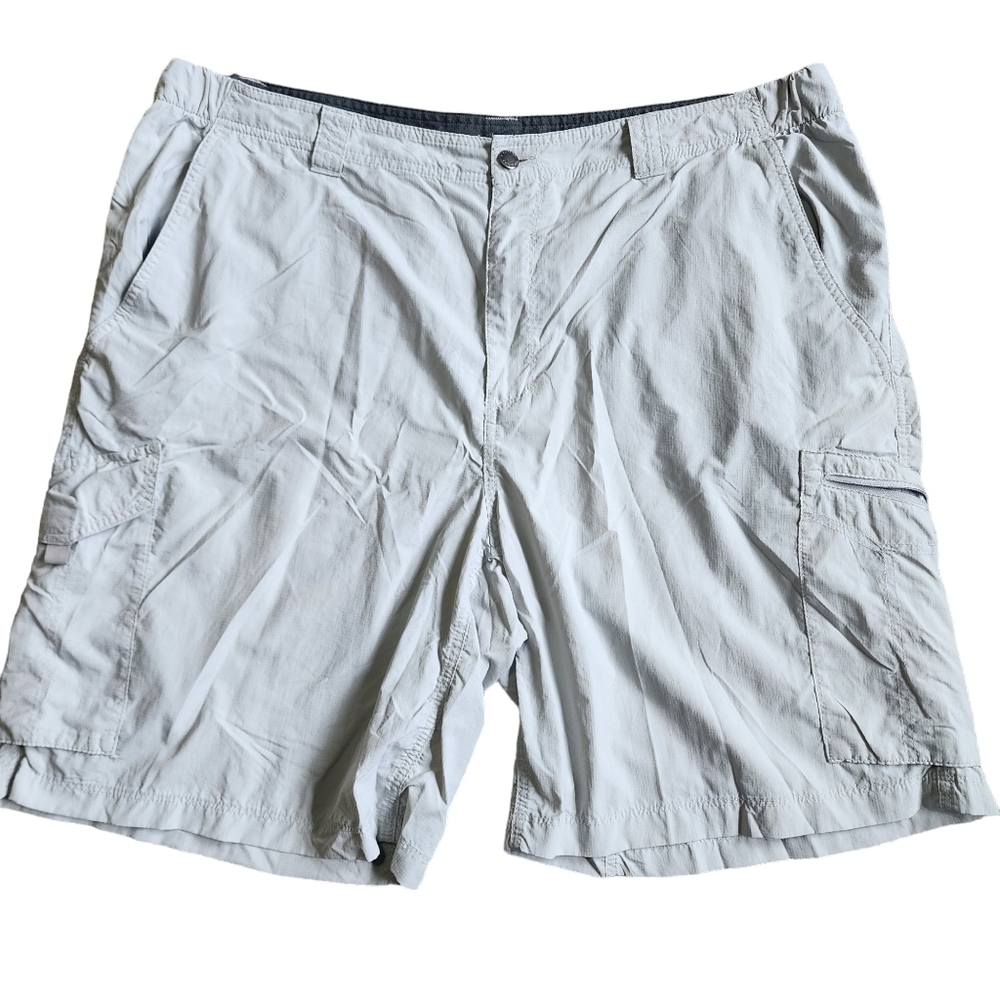 Columbia Cargo Shorts Light Grey Lightweight Outdoor - 42 Waist